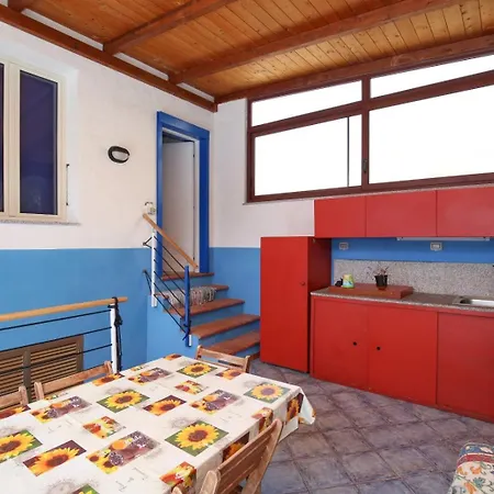 Casa La Marina Di 카스텔사르도