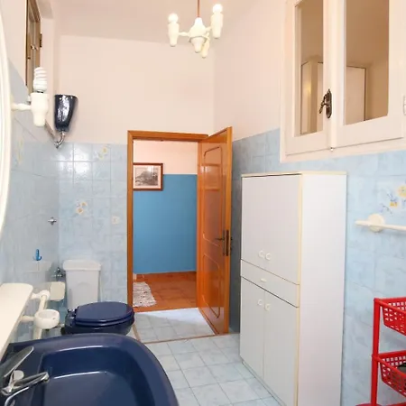 Casa La Marina Di 아파트 카스텔사르도