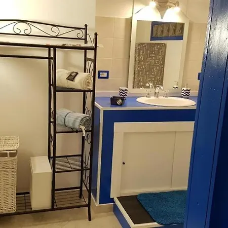 Casa La Marina Di 아파트