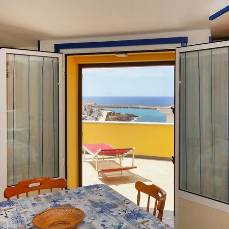 Casa La Marina Di Apartament *