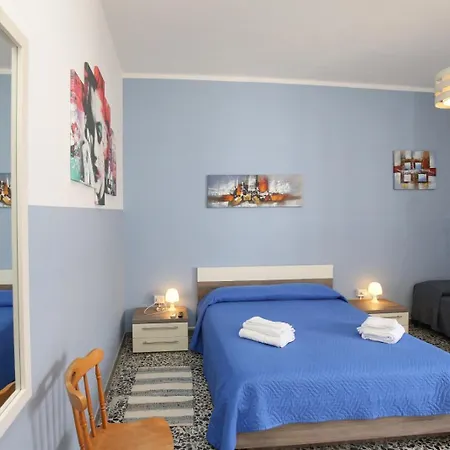 Casa La Marina Di Apartament